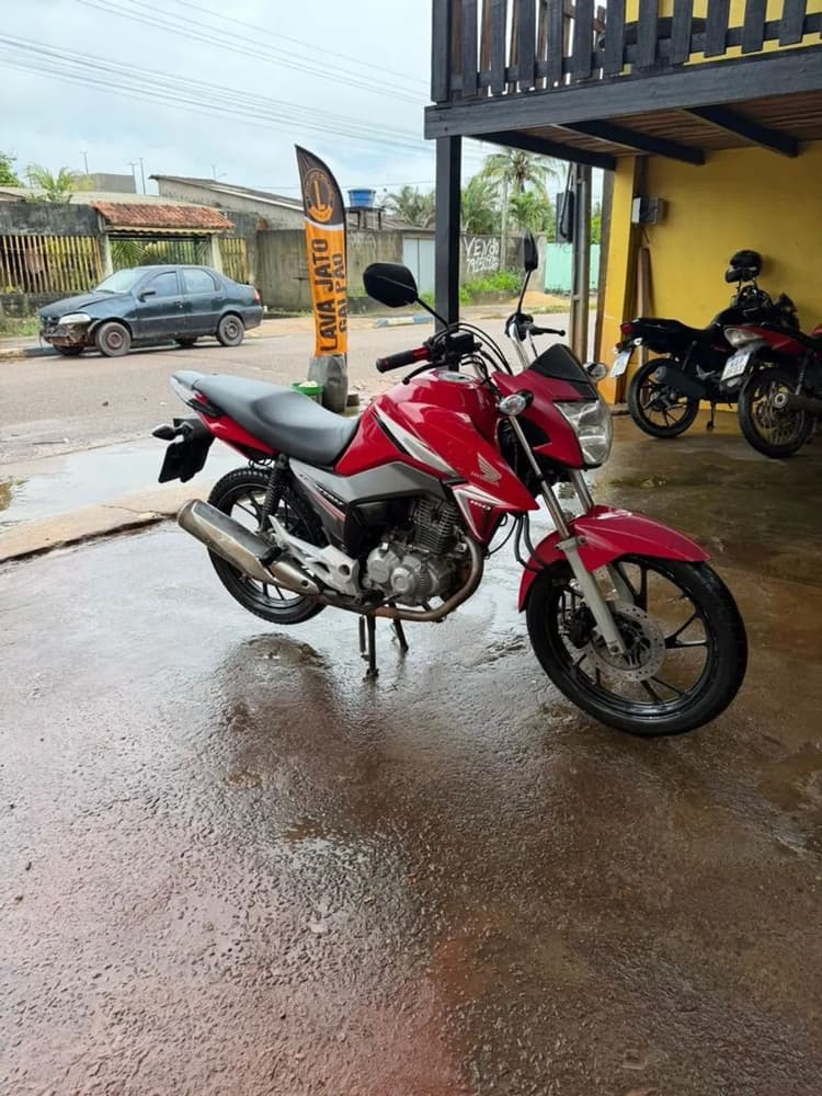 Vendo titan 160 em dias!