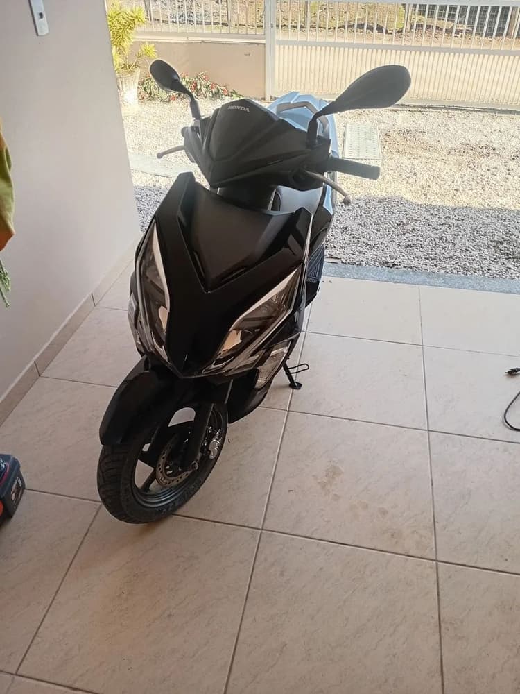 Linda honda elite 125cc