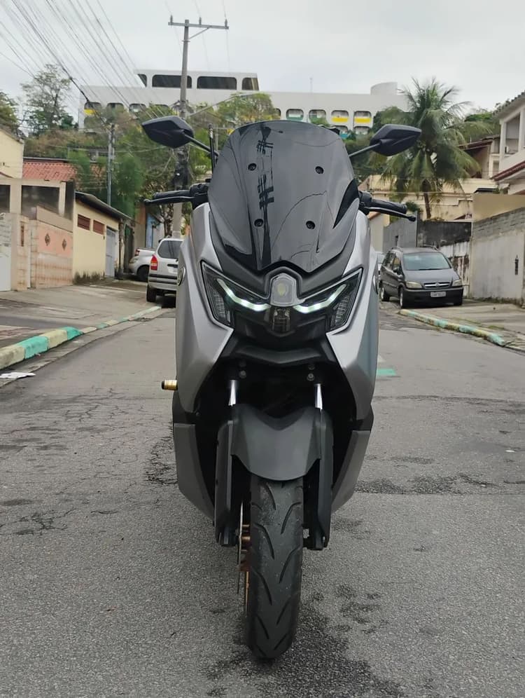 N Max 160 Connect 