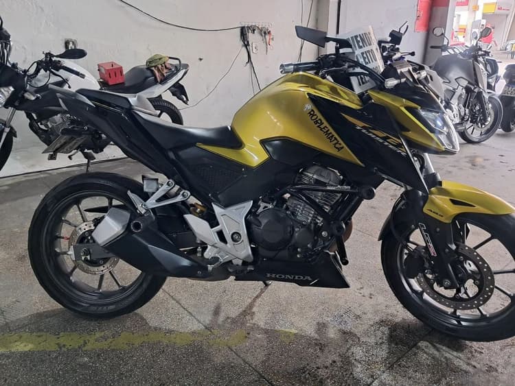 Cb 300f 2024