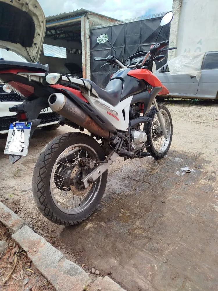 Bros 160