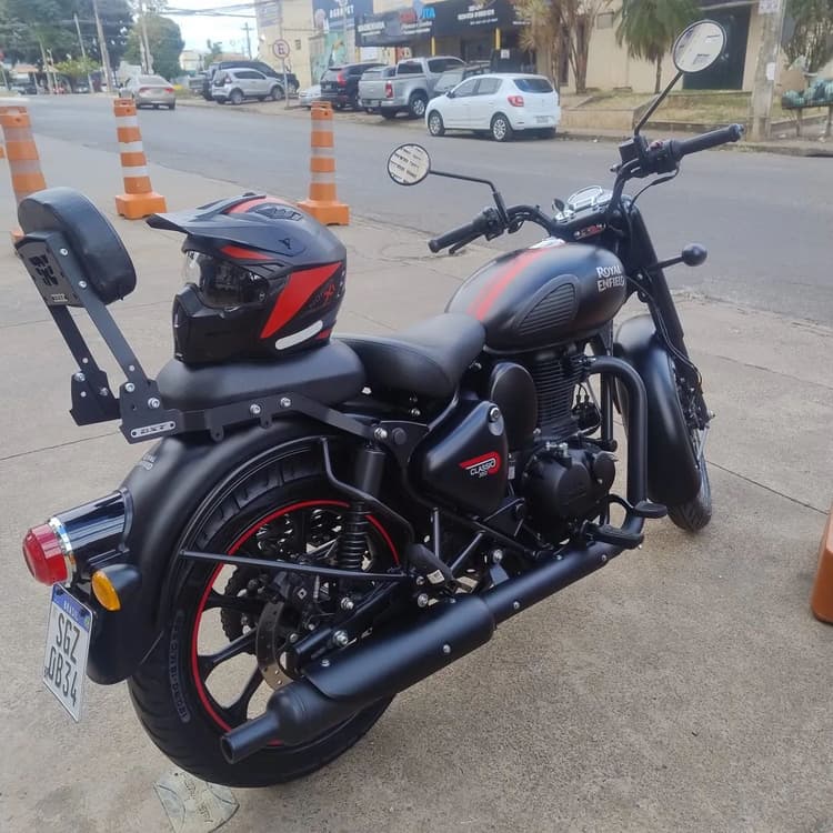 Classic Dark 350 super nova. Baixo km