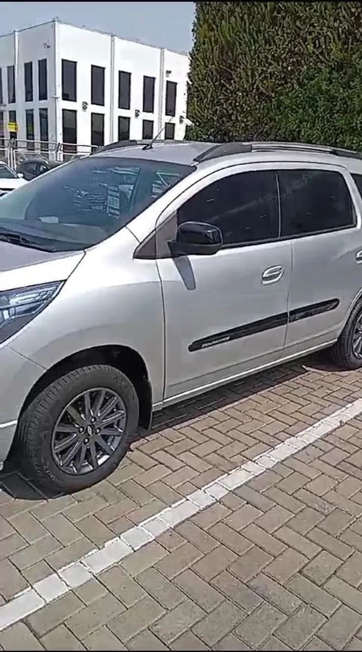 Chevrolet Spin Advantage 1.8 8V Econo.flex 5P Aut. 2015