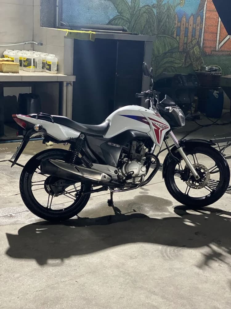 Titan 2014/15 - HONDA CG 