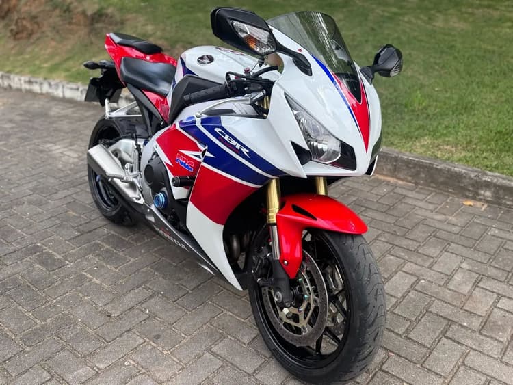CBR 1000 fireblade  OPORTUNIDADE!!