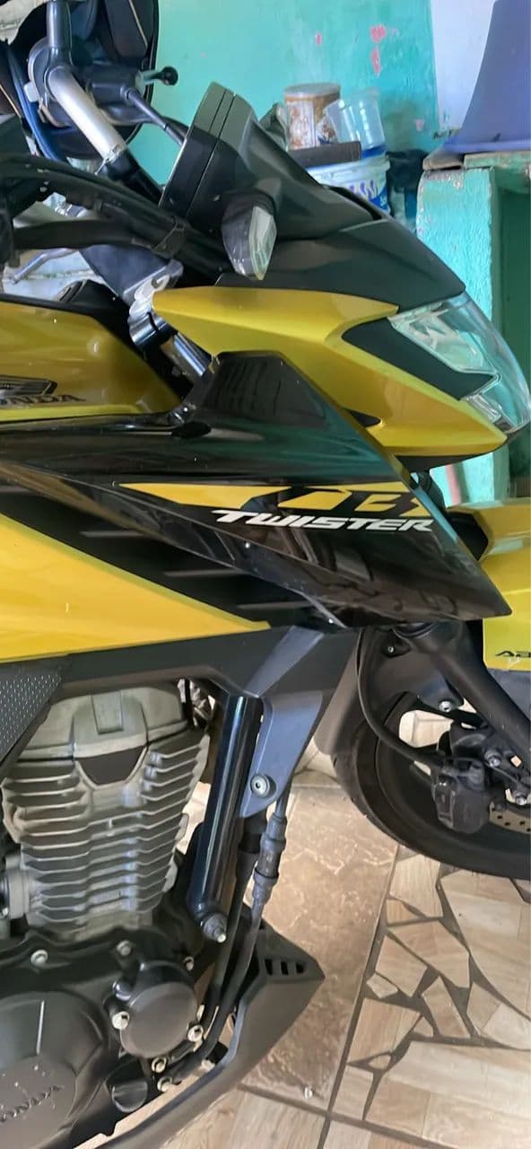 Cb 300f 2024