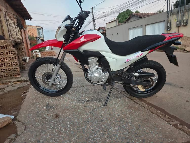 Bros 160 