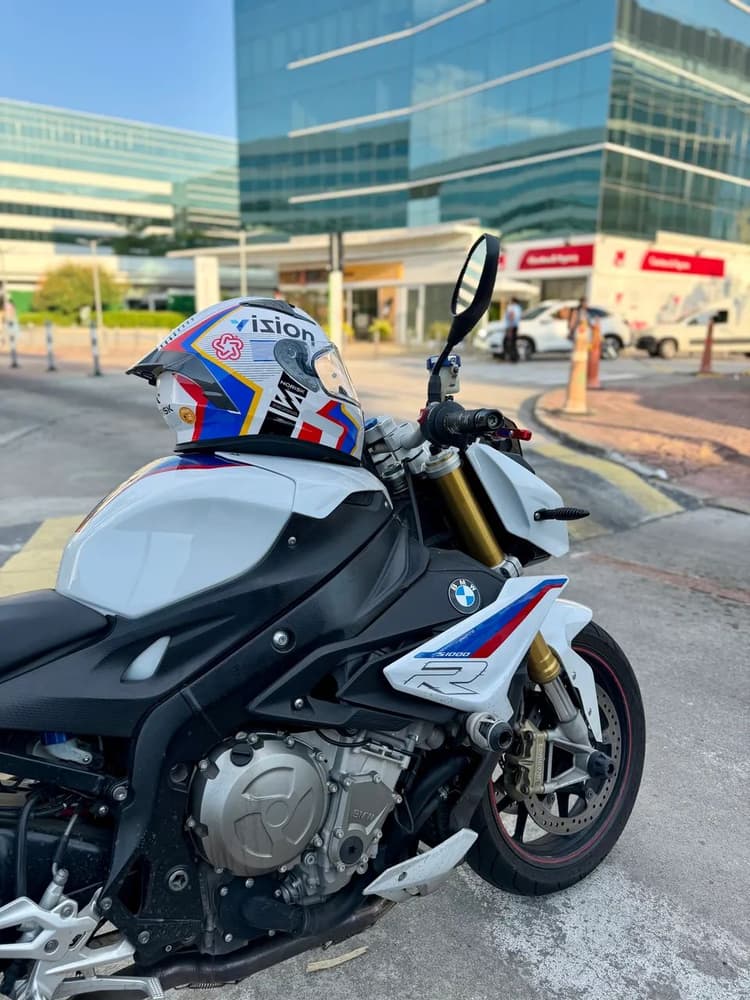 BMW s1000r 