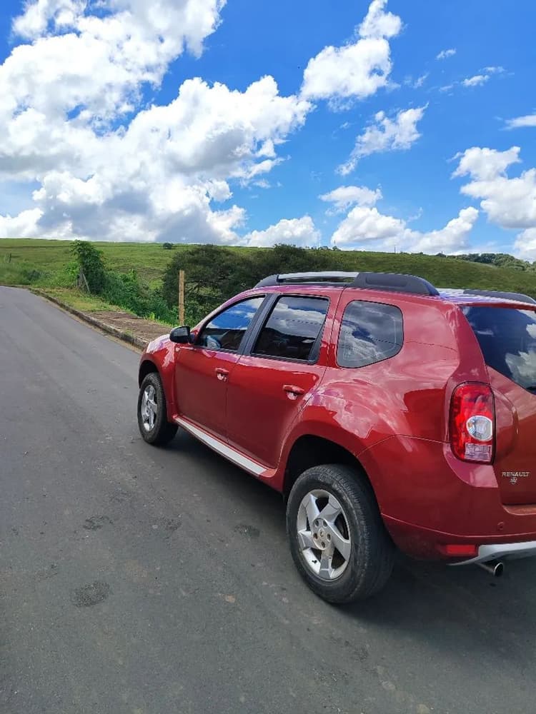 Renault Duster Dynamique 2.0 Hi-flex 16V Aut. 2014