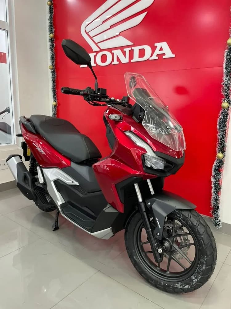 ADV 160