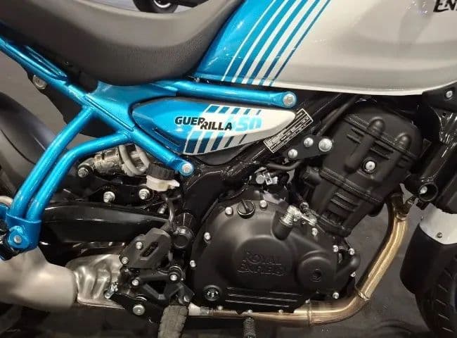 GUERRILLA 450- LUIZ (21964524429)