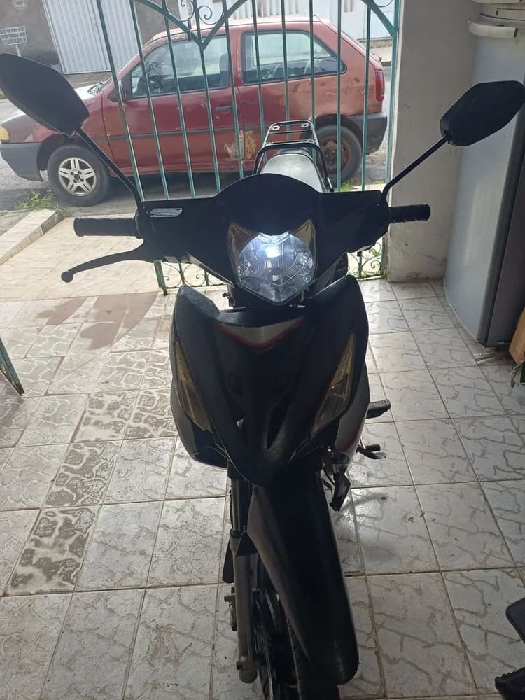4,500 pra vender logo