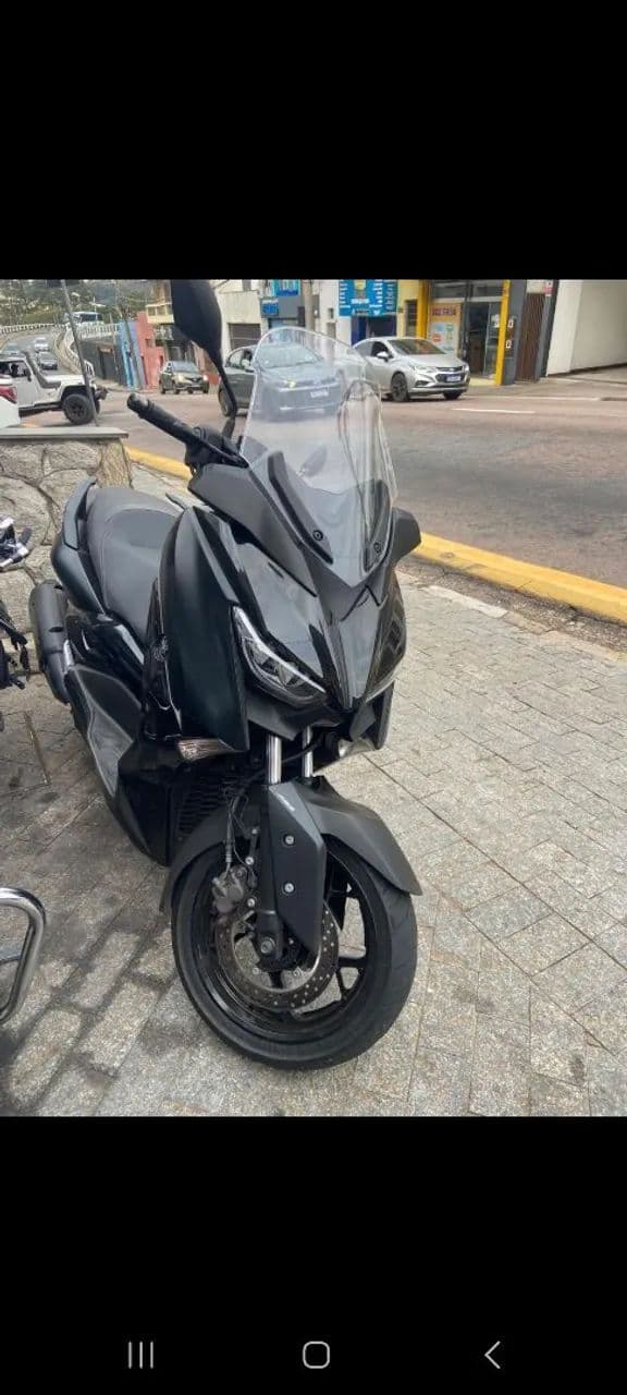 Xmax 250 