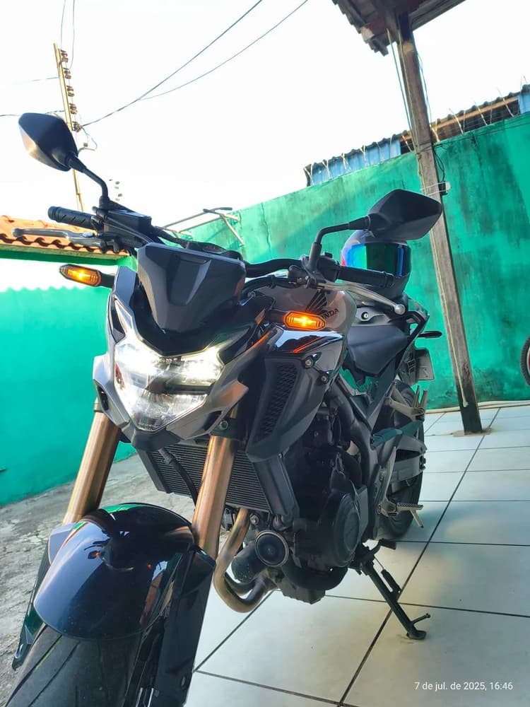 Honda CB500f 2023 