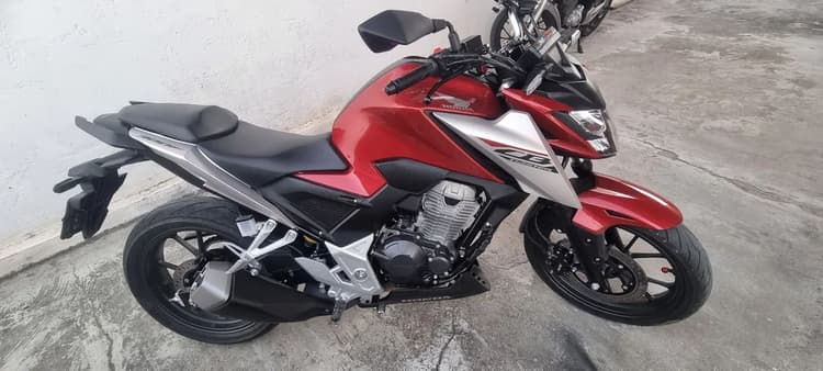 Moto em estado de zero 
