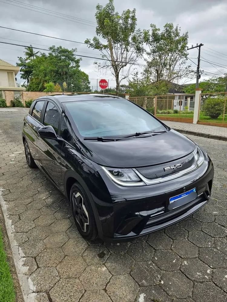 BYD Dolphin EV (Elétrico) 2025