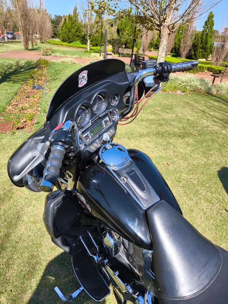 Vendo Harley Davidson 50 mil (44)999256232 