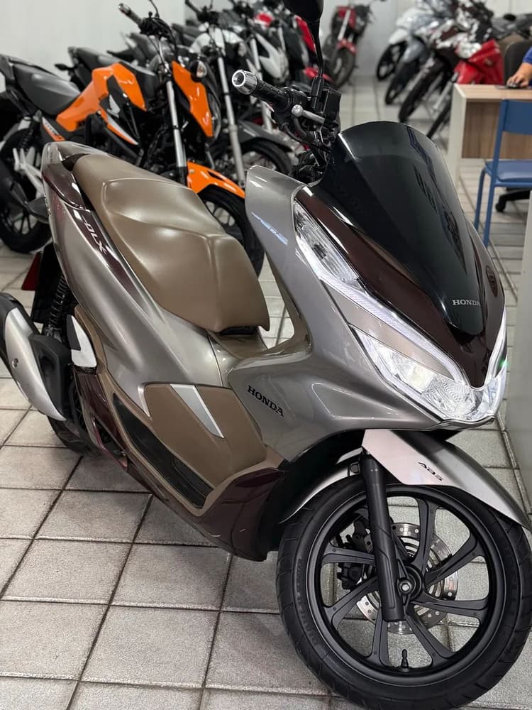 Honda Pcx DLX 2022