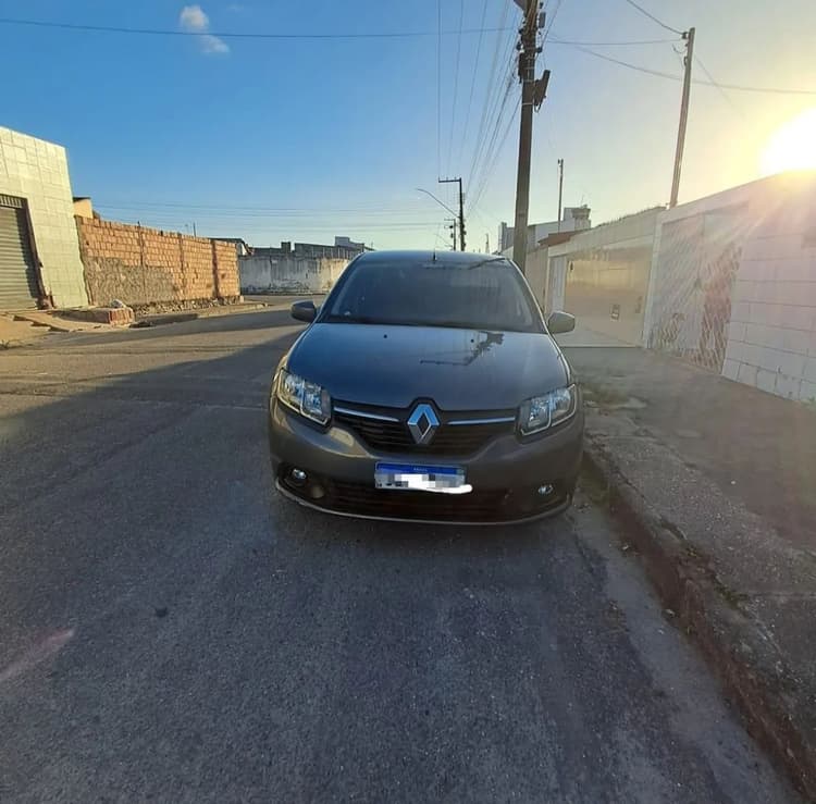 Renault Logan Expression Hi-flex 1.6 8V 4P 2014