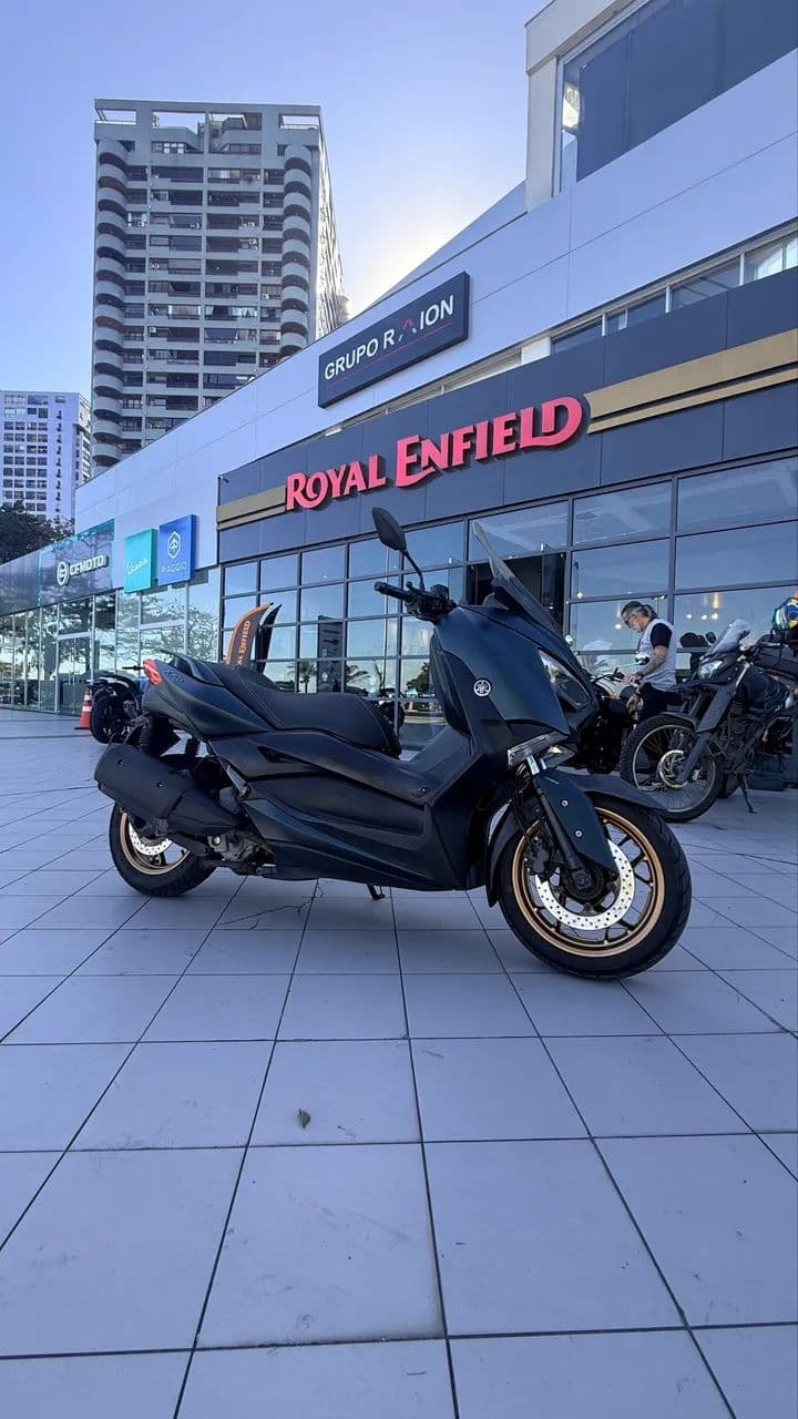 Yamaha Xmax 250 - 2023 - Clóvis