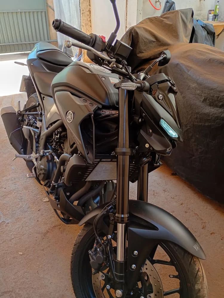 Moto MT 03 Zera 