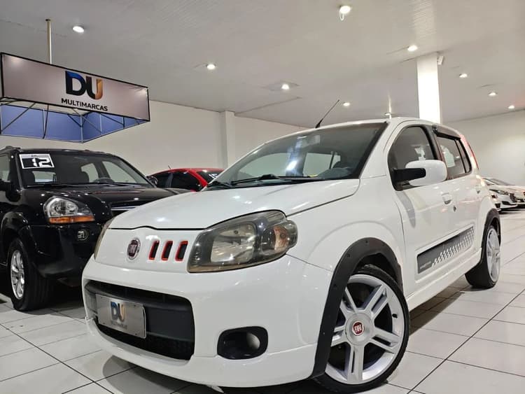 Fiat Uno Sporting 1.4 EVO Fire Flex 8V 4P 2013