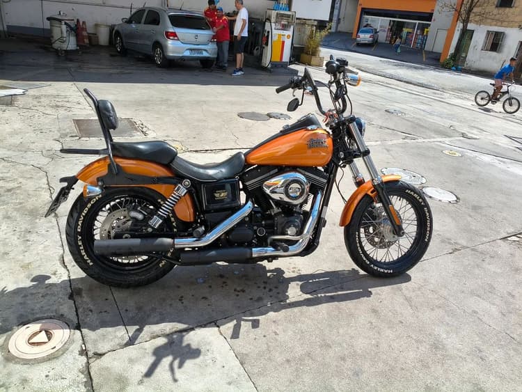Street Bob 2015