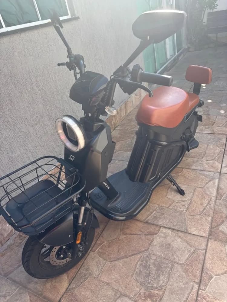 Moto Elétrica E Trek Duos