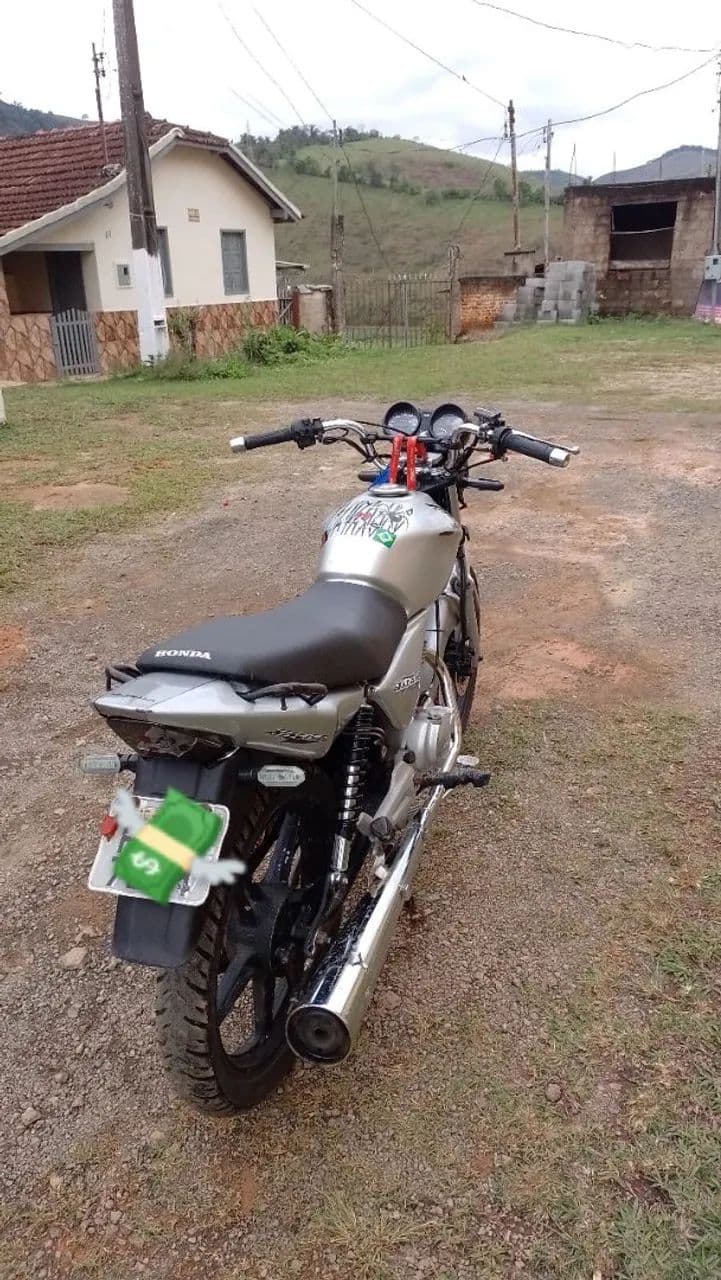 Moto extra 