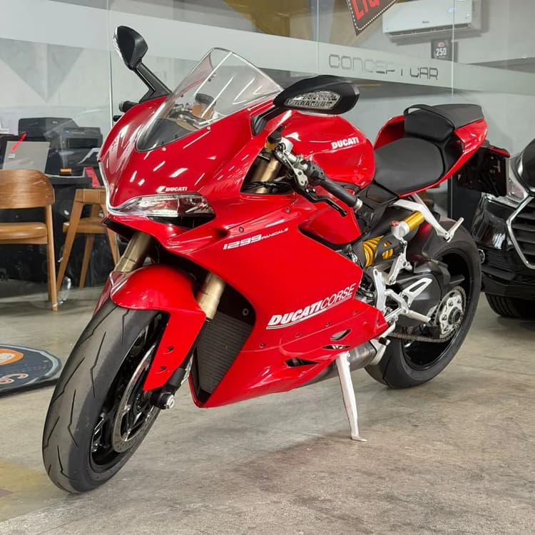 1299 PANIGALE  VERMELHA 2017/2017
