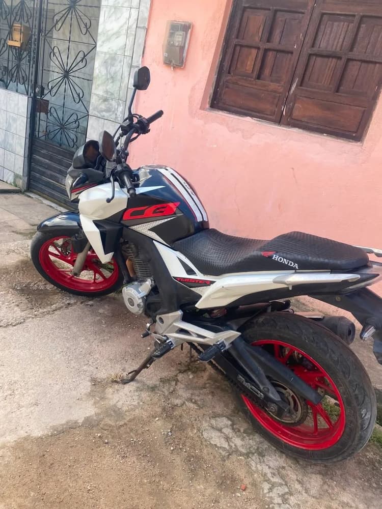 Cb twister 250 