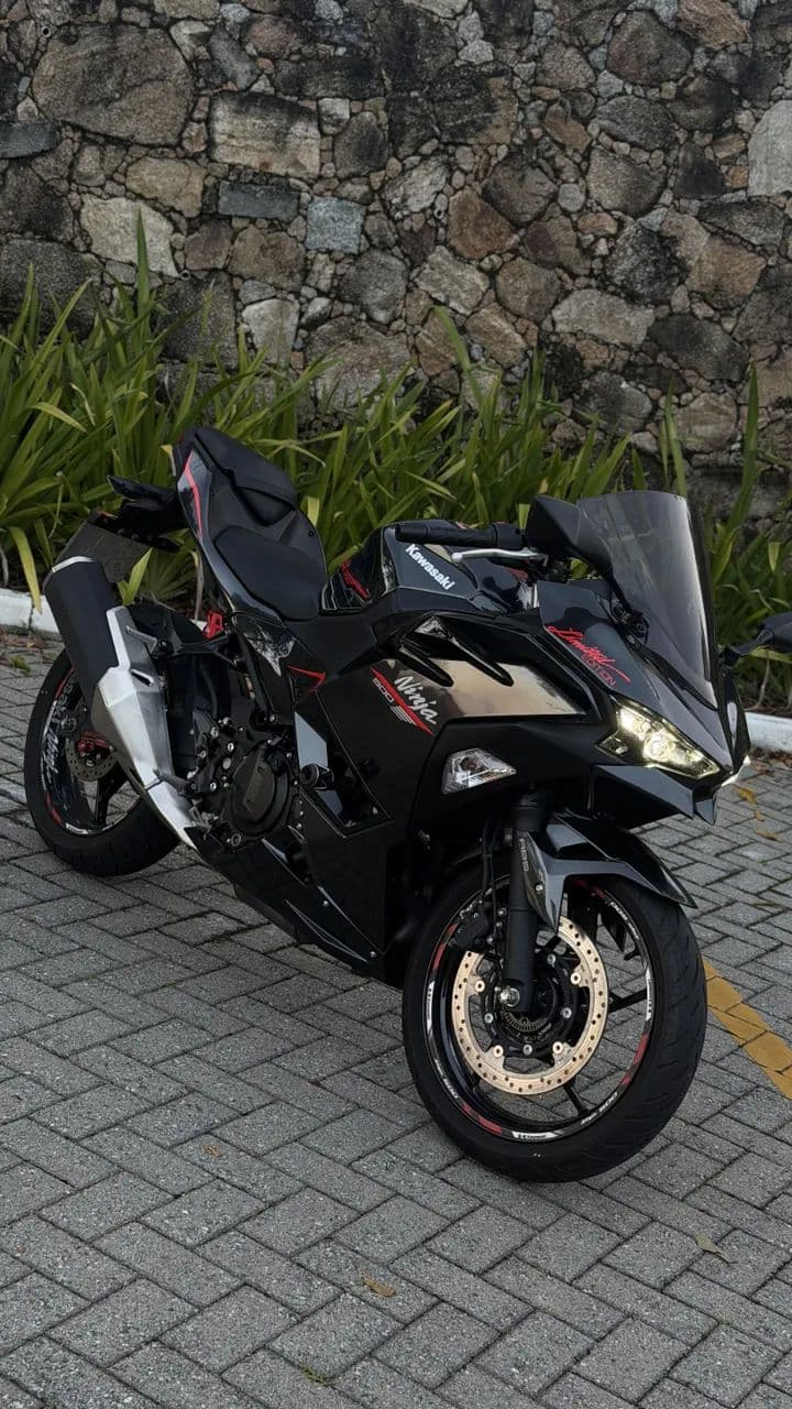 KAWASAKI NINJA 500