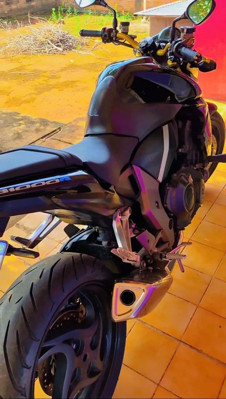 Cb1000r 