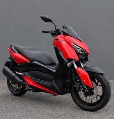 X max 2024 yahama
