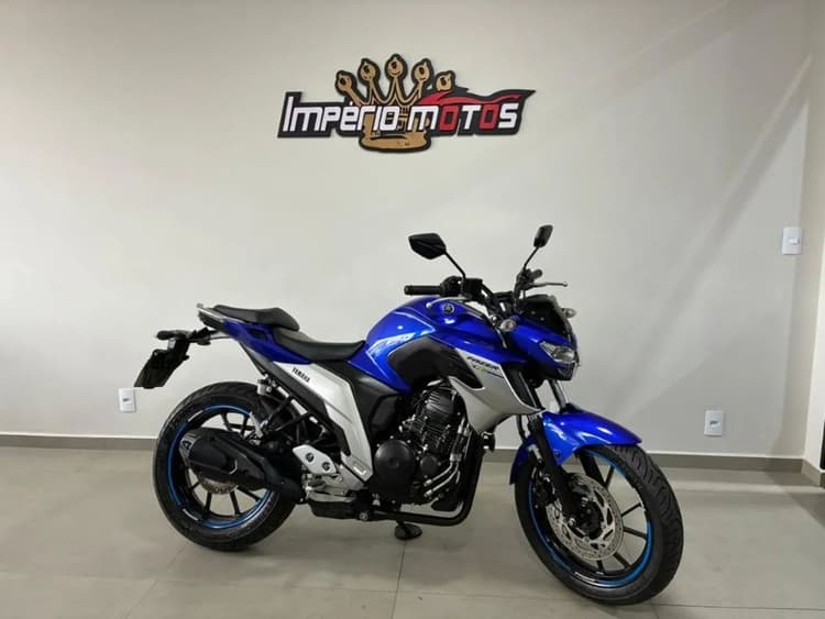 FZ25 250 FAZER FLEX (BAIXO KM)