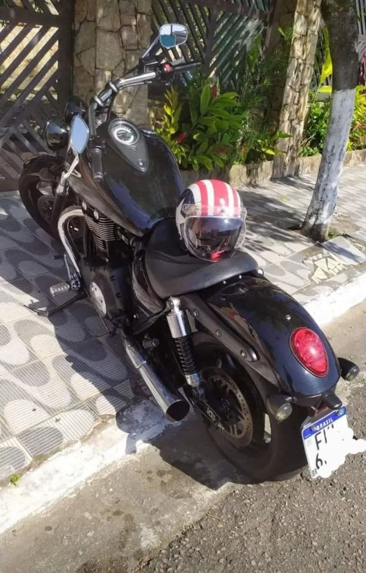 Triumph 1700 storn