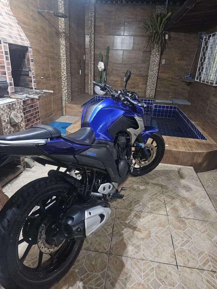 FAZER 250 2020 - IMPECÁVEL 