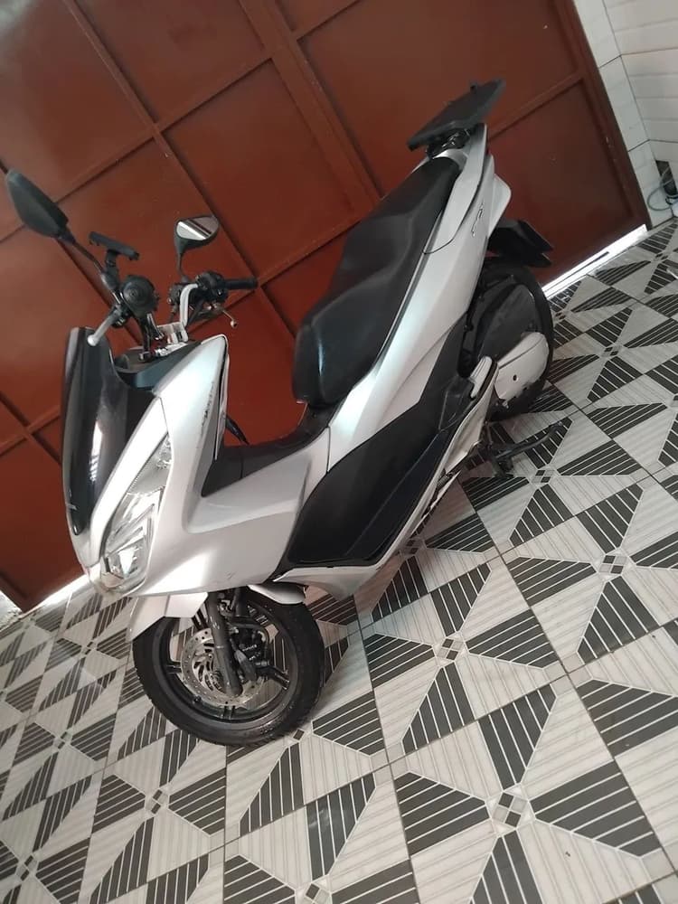 Vendo Honda pcx 150 ano 2017