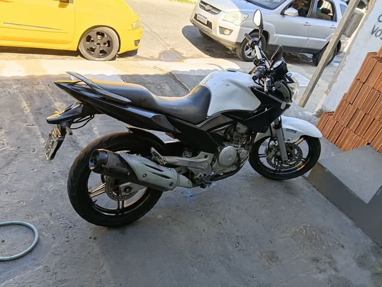 V/t  fazer 250
