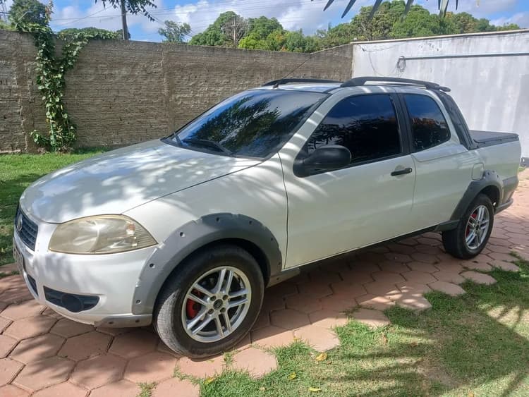 Fiat Strada Working 1.4 MPI Fire Flex 8V CD 2013