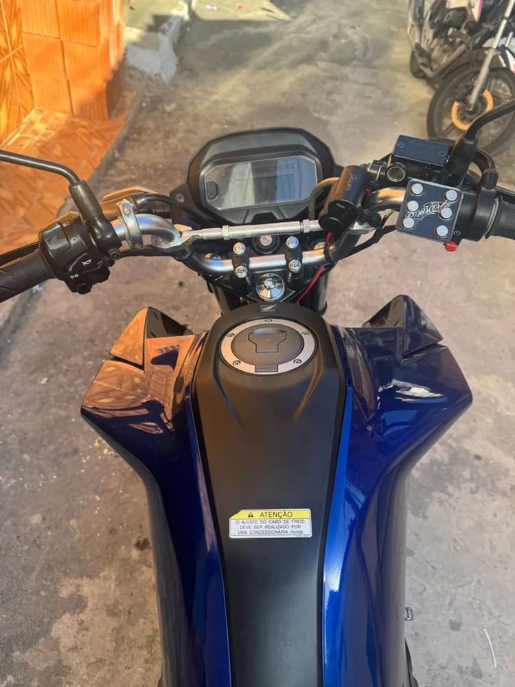 160 azul 2025