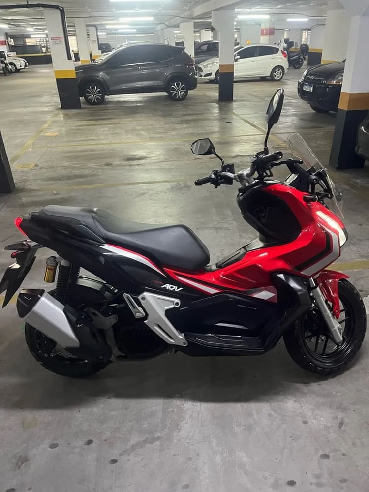 Honda adv 2022