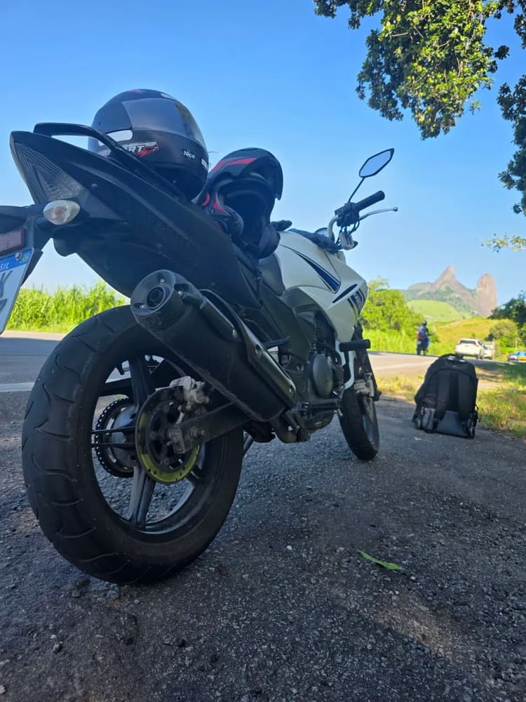 Fazer 250
