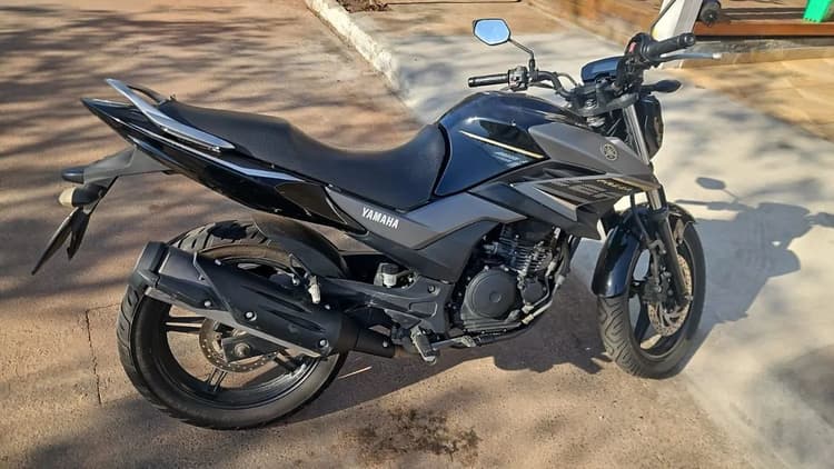 Fazer 250
