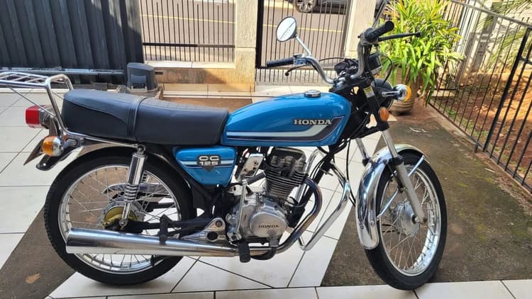 CG bolinha 125 azul