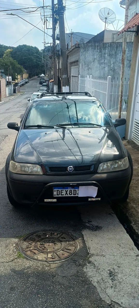 Fiat Strada Working 1.5 MPI 8V CE (álcool) 2002