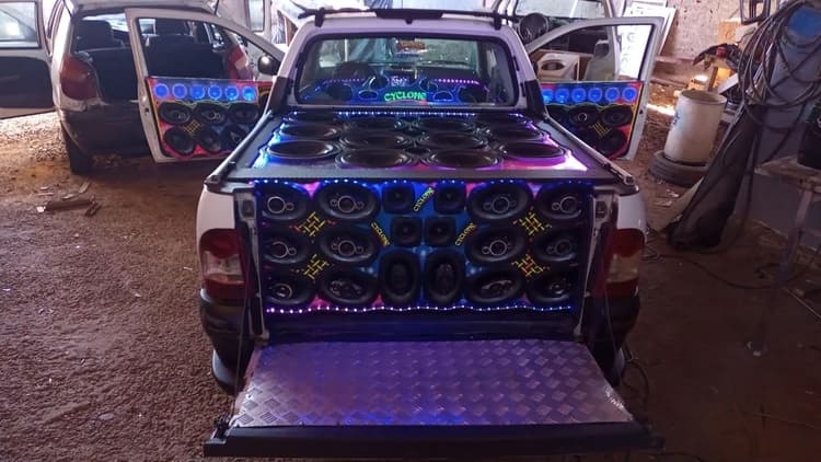 Fiat Strada Working 1.4 MPI Fire Flex 8V CE 2013