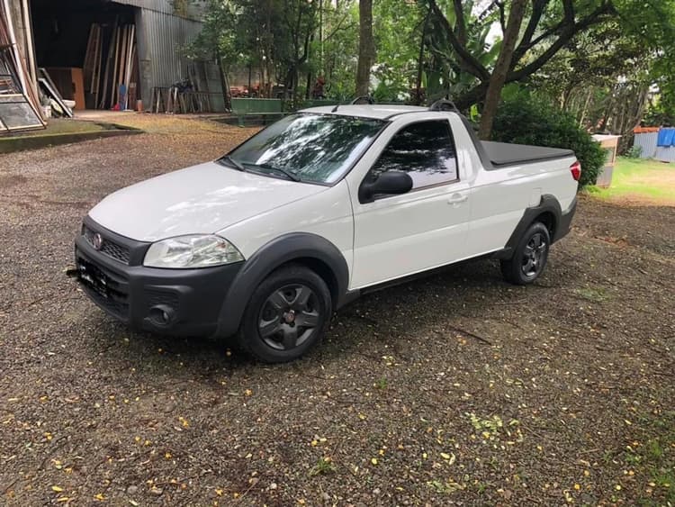 Fiat Strada Working Hard 1.4 Fire Flex 8V CS 2017