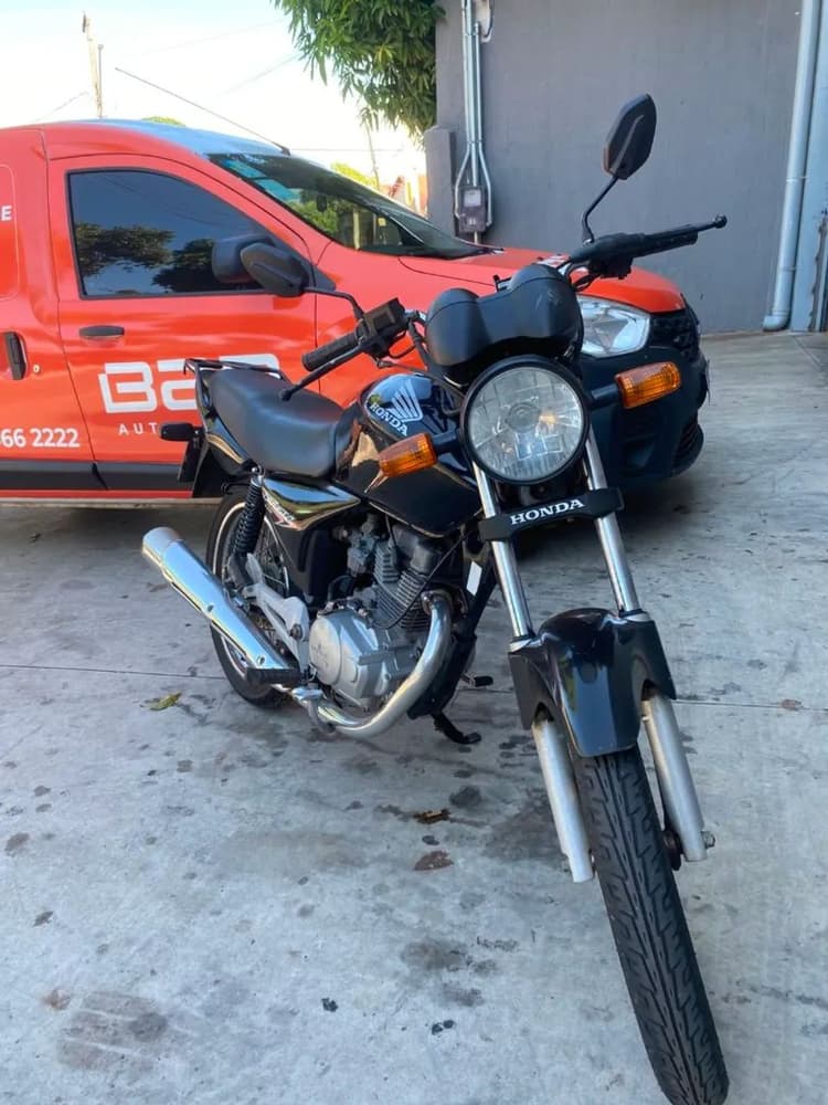 Titan 150 