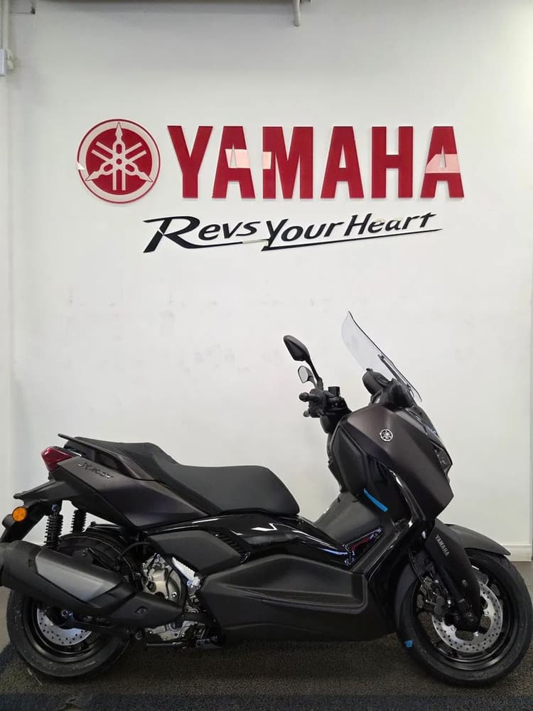 YAMAHA XMAX 300 CONNECTED 2026